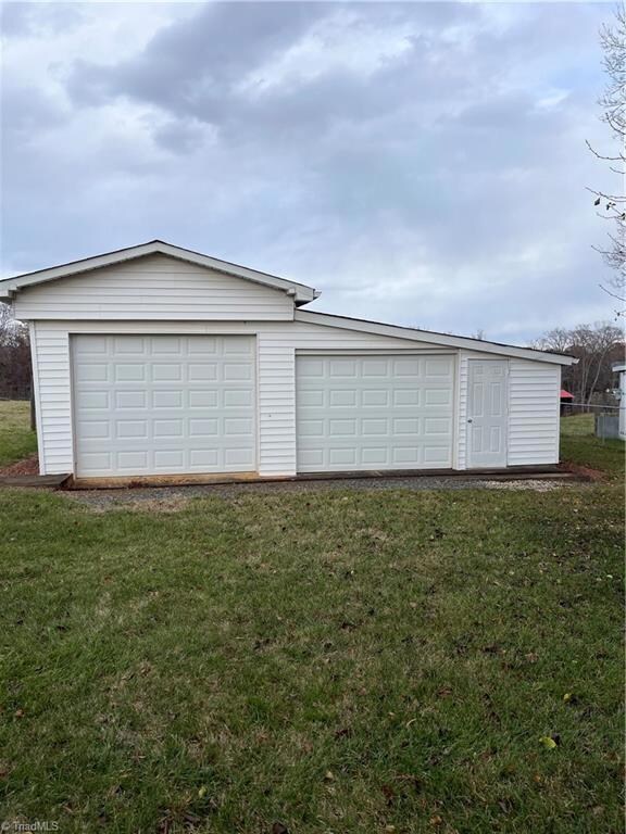 6639 N Carolina 66, King, NC 27021 - photo 7