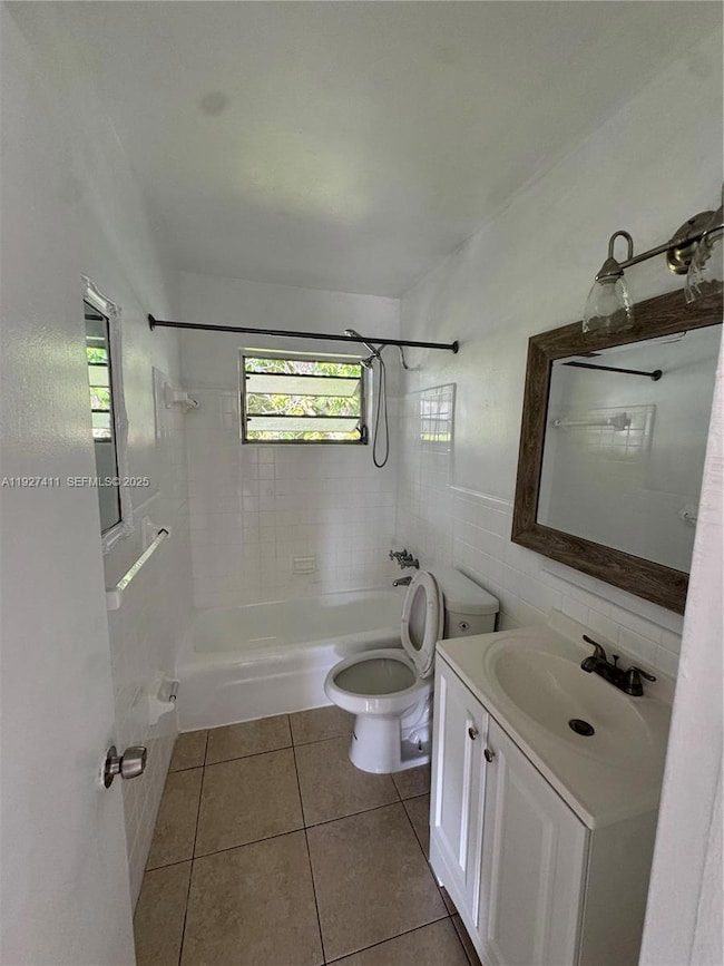 1427 NE 56th St unit 1-7, Fort Lauderdale, FL 33334 - photo 6