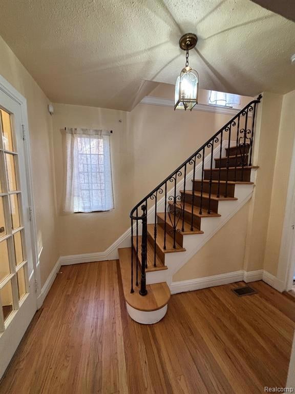 21440 Lathrup St, Southfield, MI 48075 - photo 4