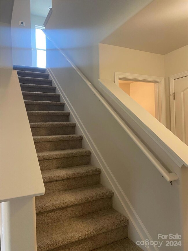 1307 Dodd St, Shelby, NC 28152 - photo 7