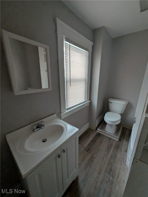 1733 Robindale St unit UP, Wickliffe, OH 44092 - photo 6