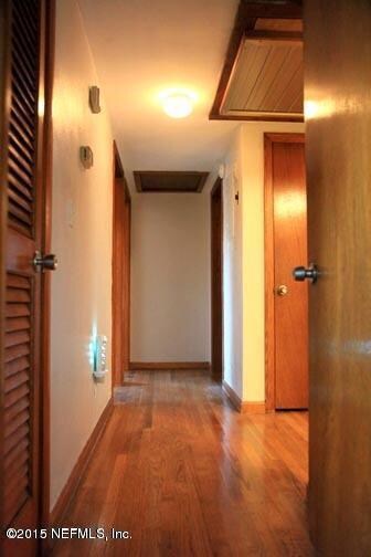 6304 Solandra Dr, Jacksonville, FL 32210 - photo 5