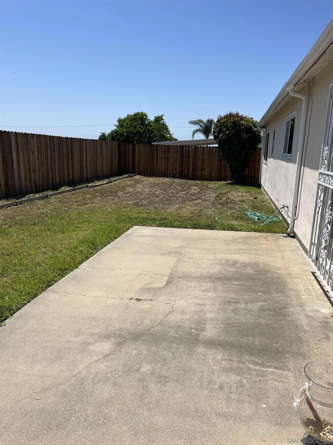 2745 Caulfield Dr, San Diego, CA 92154 - photo 2