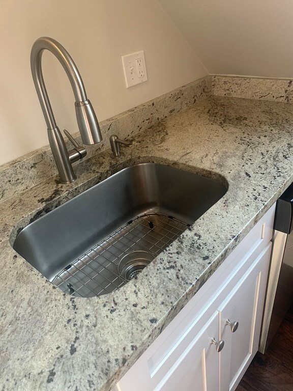 13 School St unit 3, Beverly, MA 01915 - photo 4