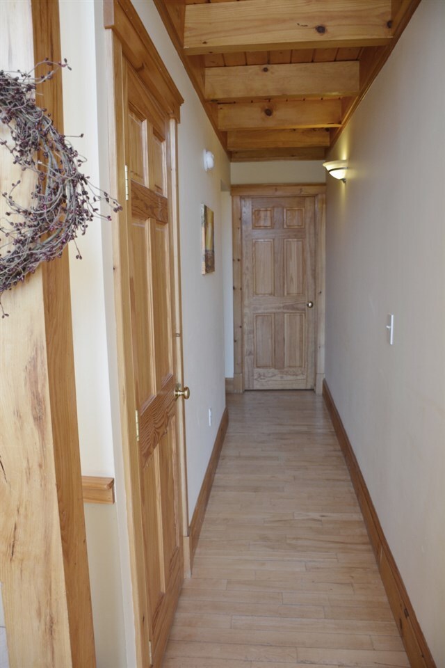 648 Nh Route 104, New Hampton, NH 03256 - photo 5