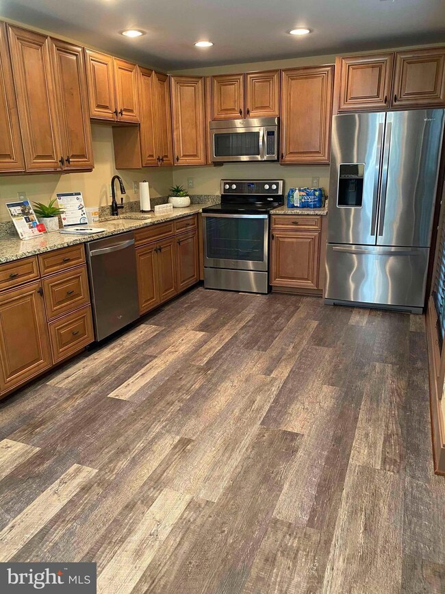 8222 Winstead Place unit 203, Manassas, VA 20109 - photo 3