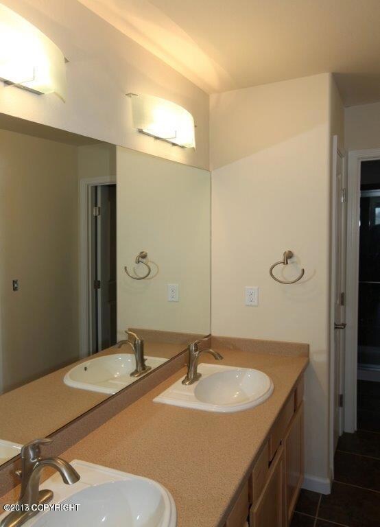 1502 Shallow Pool Dr unit 3, Anchorage, AK 99504 - photo 6