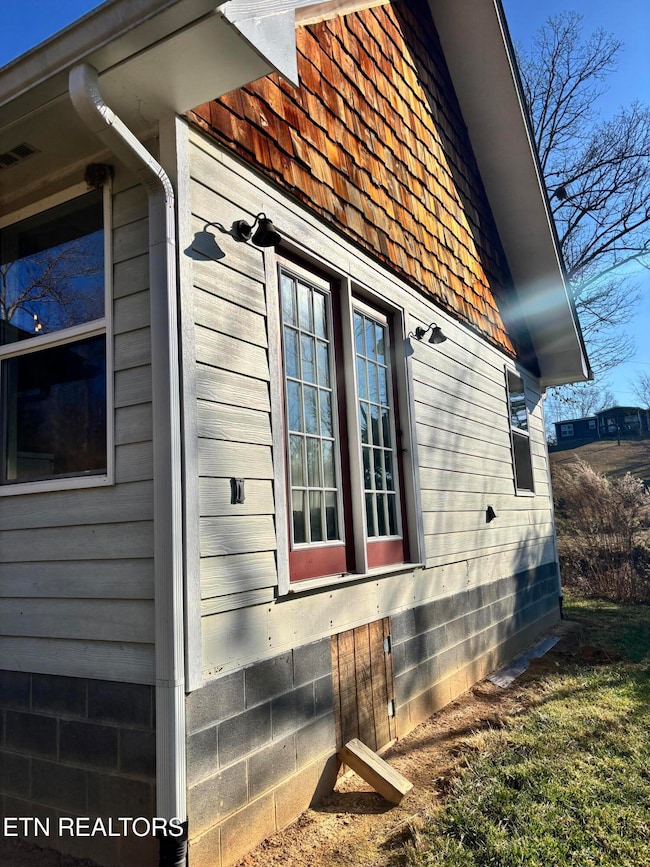 230 Windcrest Ln, Harriman, TN 37748 - photo 5