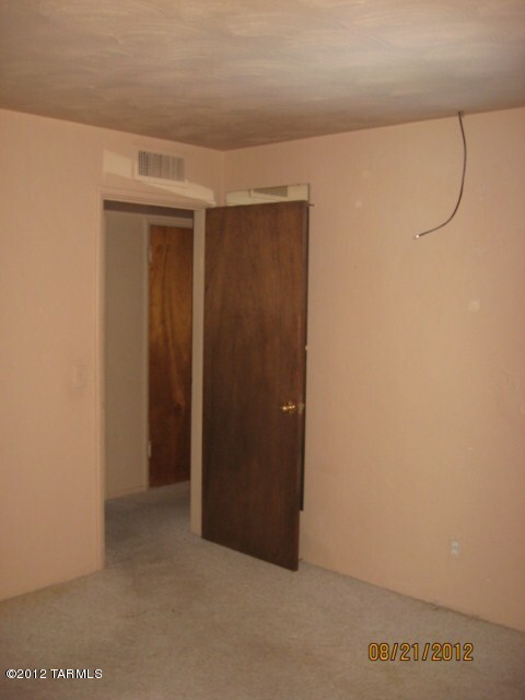 1310 N Beverly Ave, Tucson, AZ 85712 - photo 6