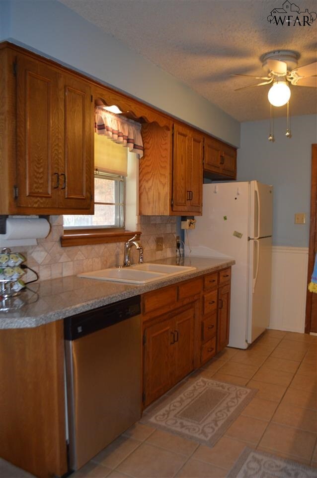 1605 Bert Dr, Wichita Falls, TX 76302 - photo 5