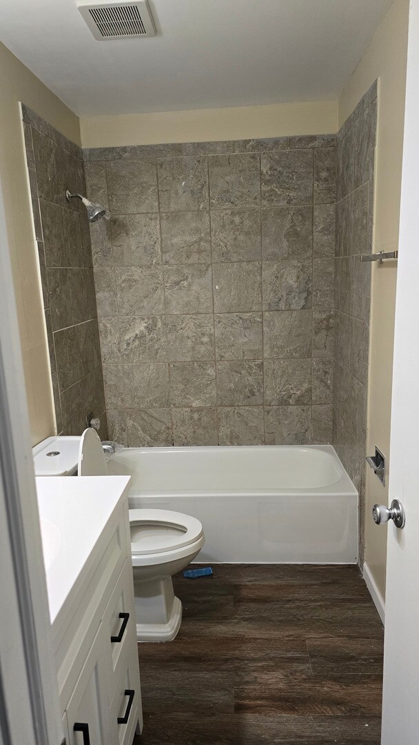 4052 Charleston Rd unit 3W, Matteson, IL 60443 - photo 3