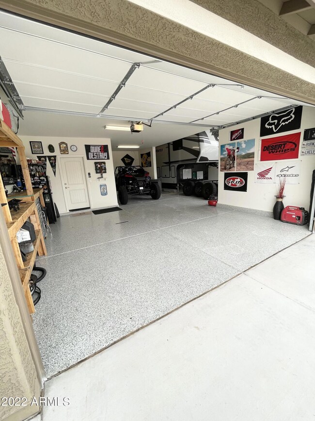 Garage 3 bay