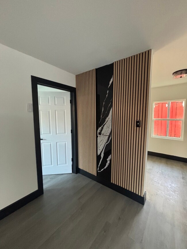 7213 Moline St unit 1, Houston, TX 77087 - photo 2