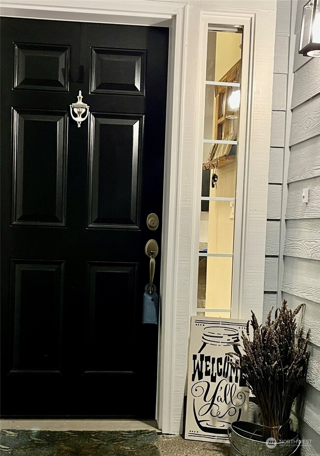 205 Thompson Ave NW, Orting, WA 98360 - photo 2