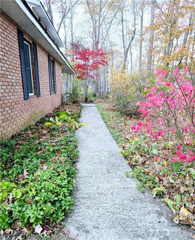 1550 N County Line Rd, Geneva, OH 44041 - photo 5