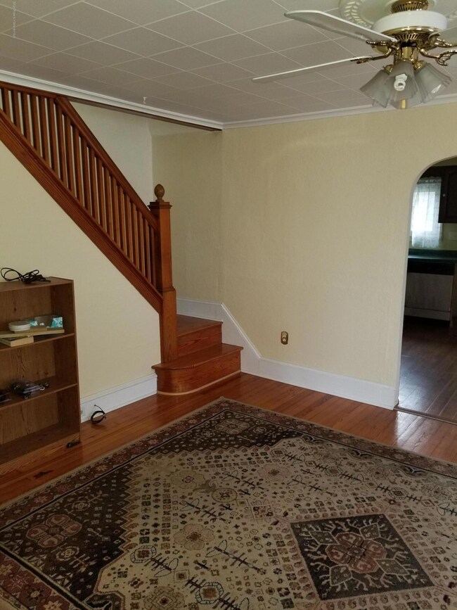 822 Price St, Scranton, PA 18519 - photo 6