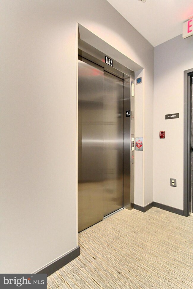 1700 Clarendon Blvd unit 124, Arlington, VA 22209 - photo 5