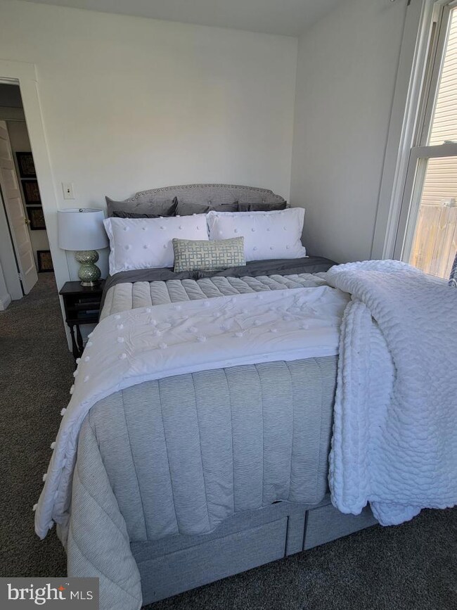 738 W 11th St, Front Royal, VA 22630 - photo 4