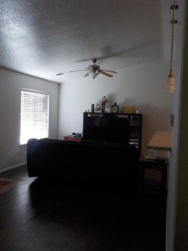 3845 Fairfax Ave, Farmington, NM 87402 - photo 7