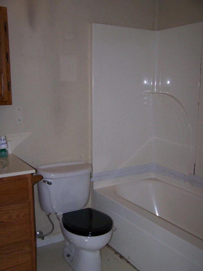 10287 State Route 664 N, Logan, OH 43138 - photo 6