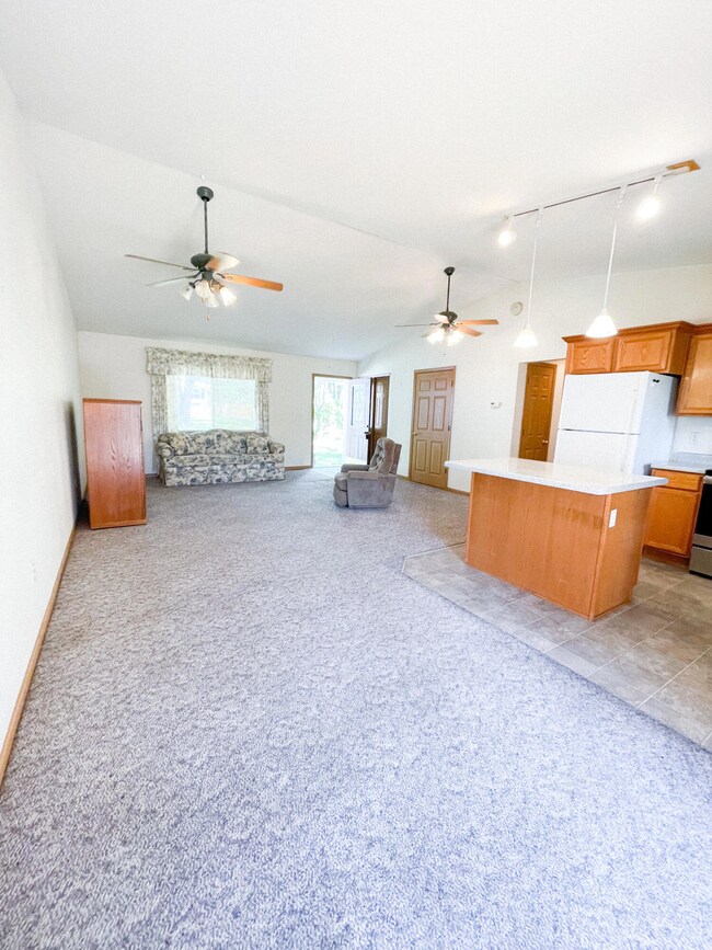 14 Pine Ln, Kimberling City, MO 65686 - photo 4