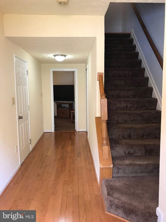 9419 Fens Hollow, Laurel, MD 20723 - photo 3