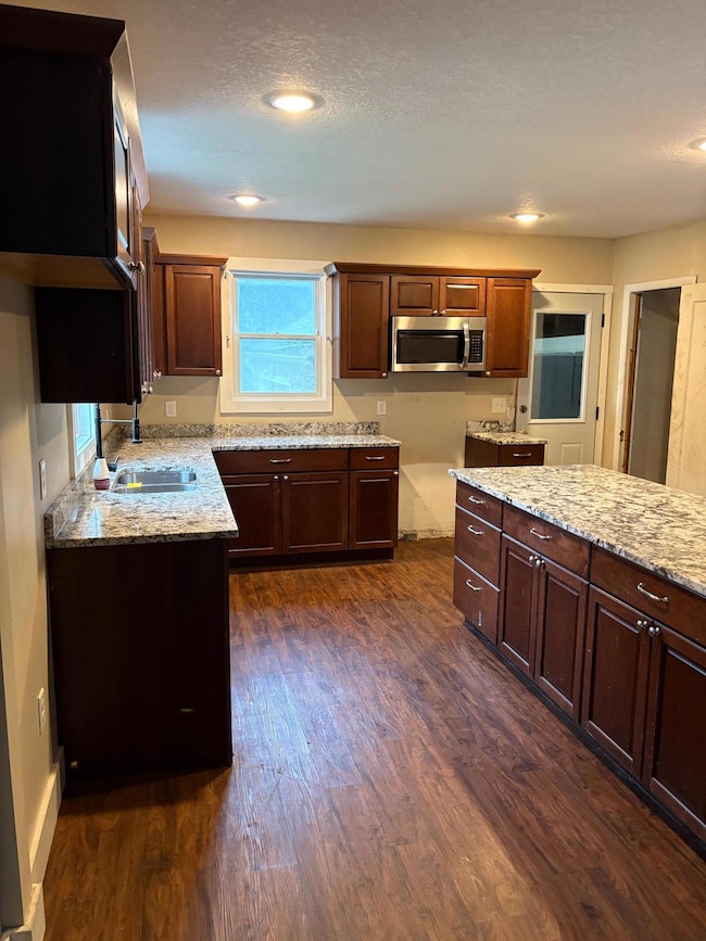 23121 Highway 14, Lewiston, MN 55952 - photo 3