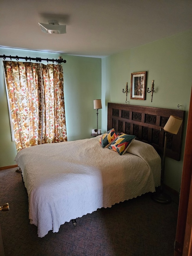 724 Petite Lake Rd, Lake Villa, IL 60046 - photo 5