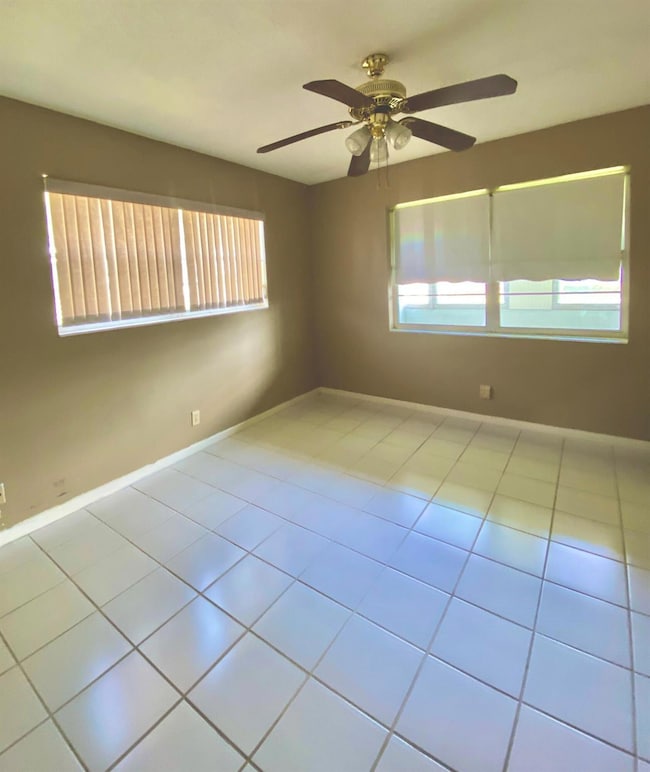 57 Dorchester C, West Palm Beach, FL 33417 - photo 2