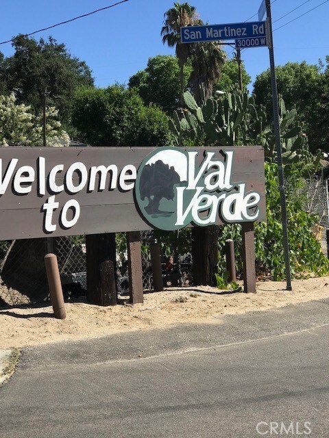 0 Driver unit SR25240645, Castaic, CA 91384 - photo 6