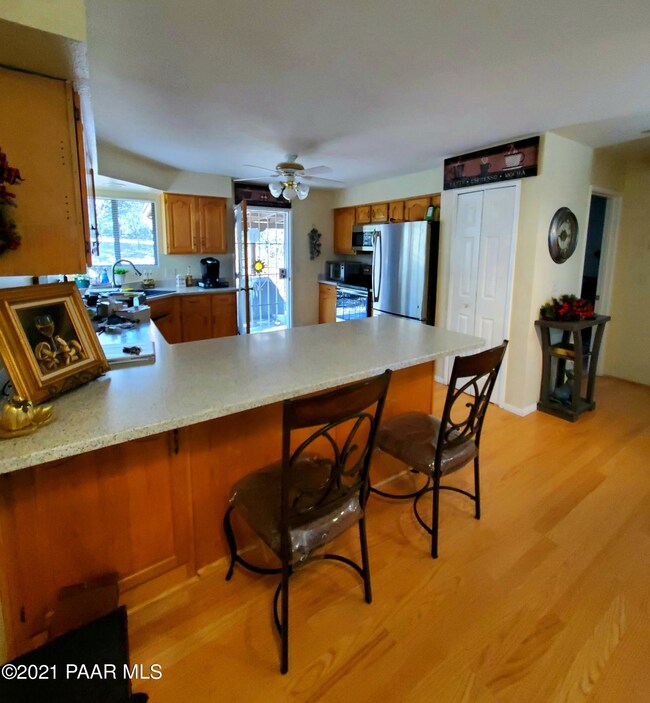 Kitchen Landing From Entry