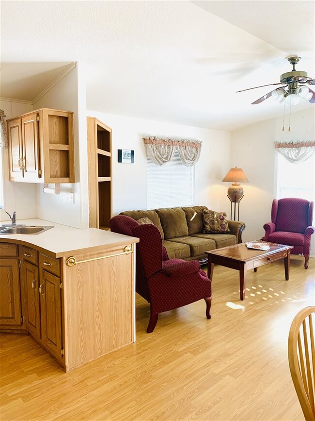 13476 E 47th St, Yuma, AZ 85367 - photo 4