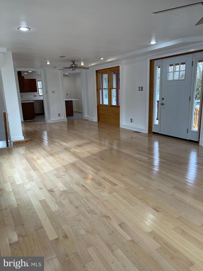 27 Higgins Ave, Clementon, NJ 08021 - photo 2