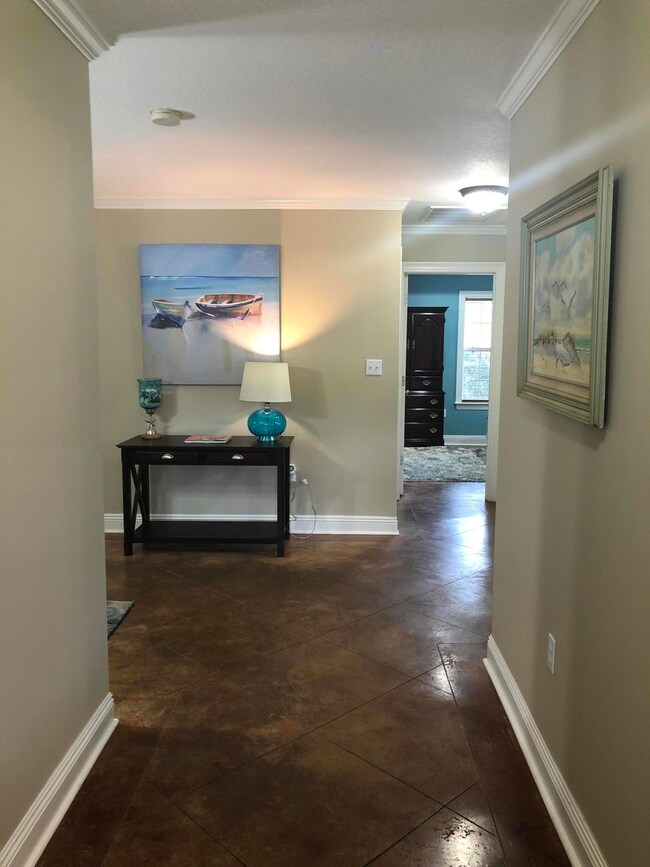 12 Whitestone Ct 2