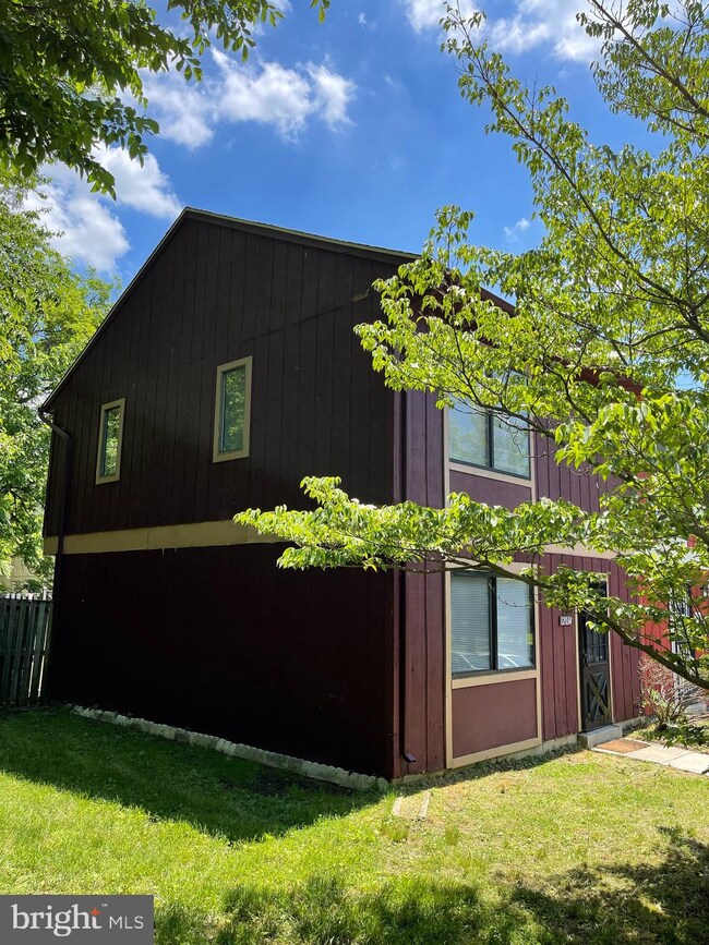 12034 Hallandale Terrace, Bowie, MD 20721 - photo 3