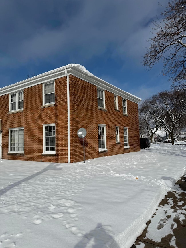 6100 W Lisbon Ave, Milwaukee, WI 53210 - photo 3