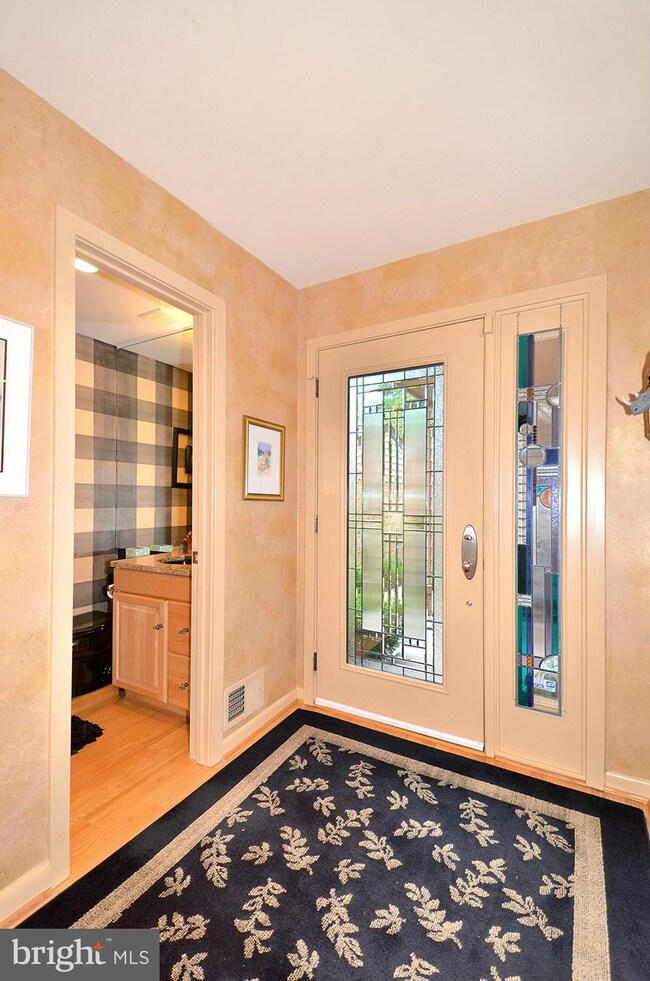 5213 Strathmore Ave, Kensington, MD 20895 - photo 4