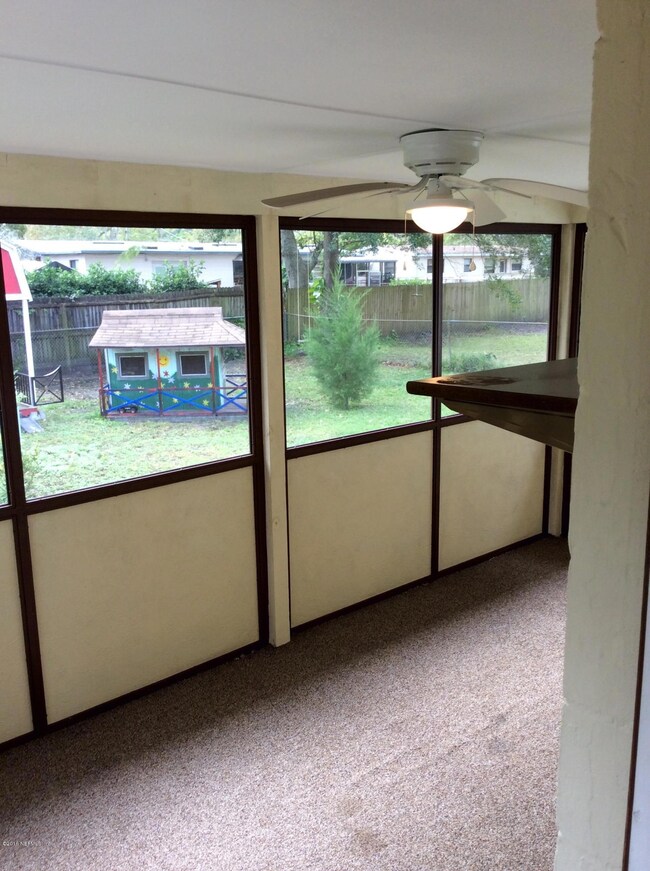 6724 Laralou Ct, Jacksonville, FL 32216 - photo 4