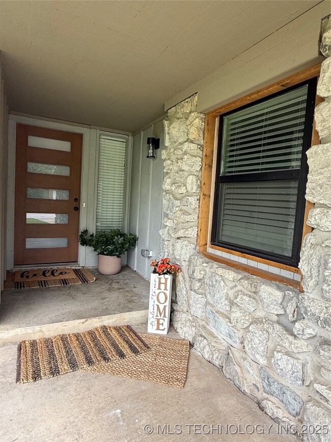 6156 S 117th East Ave, Broken Arrow, OK 74012 - photo 3