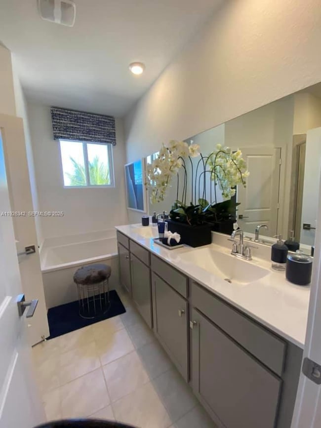 26964 SW 132nd Ct Rd unit 1, Homestead, FL 33032 - photo 3