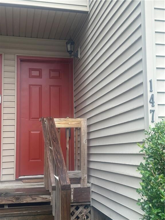 147 W Chamale Cove front door