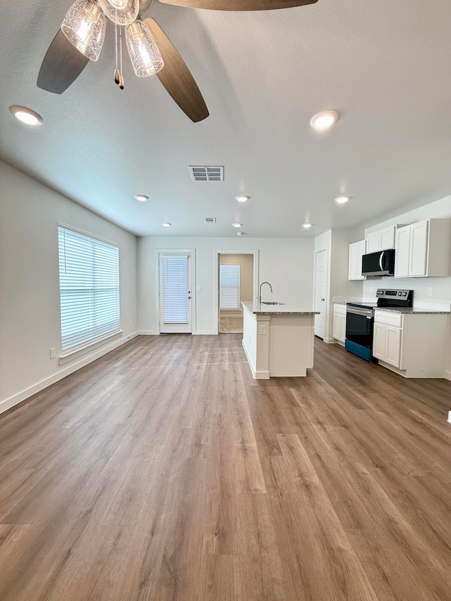 1615 N Clinton Ave, Lubbock, TX 79416 - photo 5