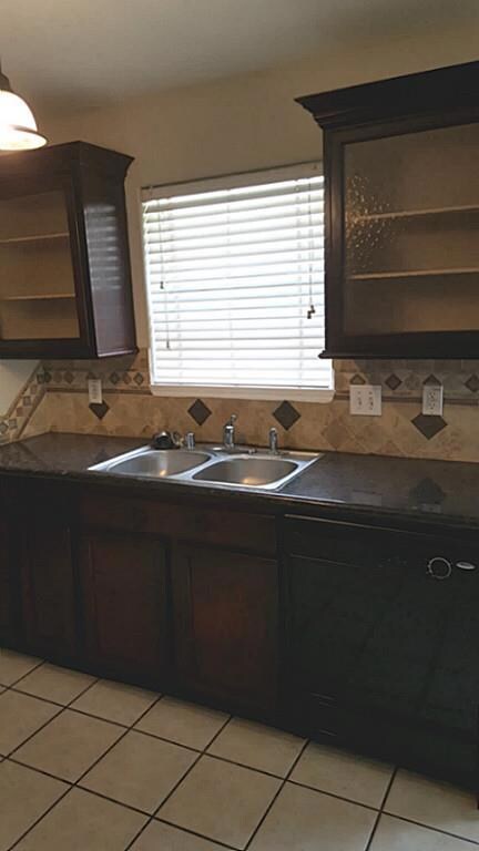 9239 Canady Park Ln, Houston, TX 77075 - photo 7