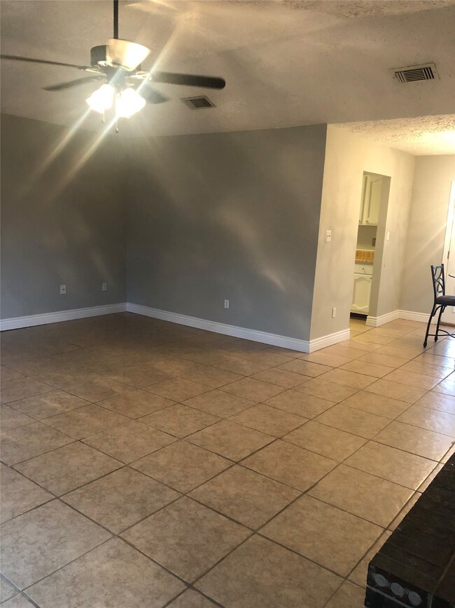 16214 Summer Dawn Ln, Houston, TX 77095 - photo 5