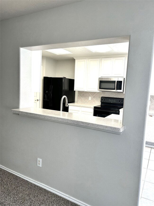 19923 Malletia Dr, Humble, TX 77338 - photo 5