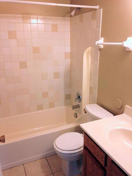 274 Broad Meadows Apt C (4)