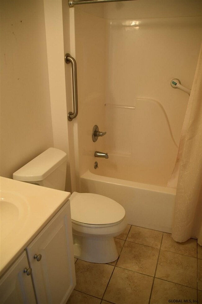 203 N Ridge Estate, Troy, NY 12182 - photo 6