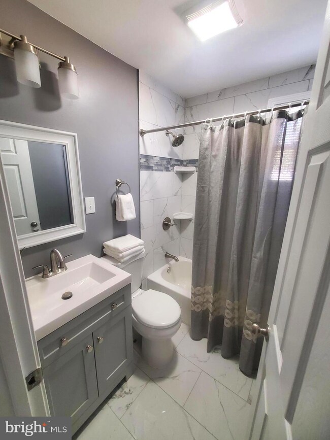 8236 Cornwall Rd, Dundalk, MD 21222 - photo 6