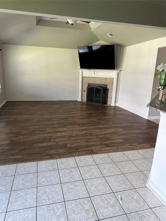 4815 Hilre Dr, Sherman, TX 75092 - photo 3