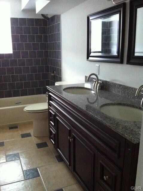 4753 Scheidys Rd unit B, Coplay, PA 18037 - photo 4